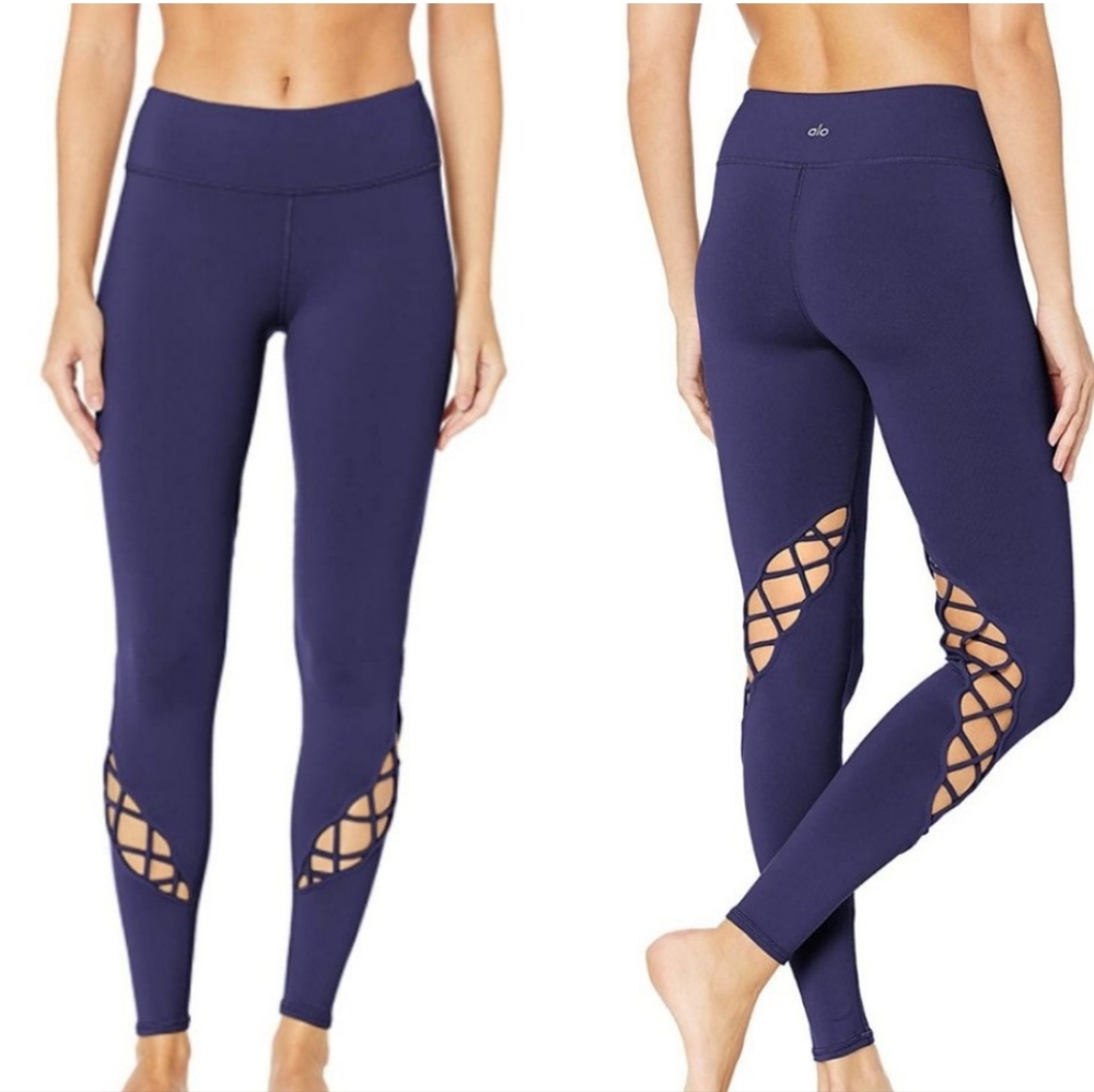 🦋 ALO  ENTWINED YOGA  LEGGINGS